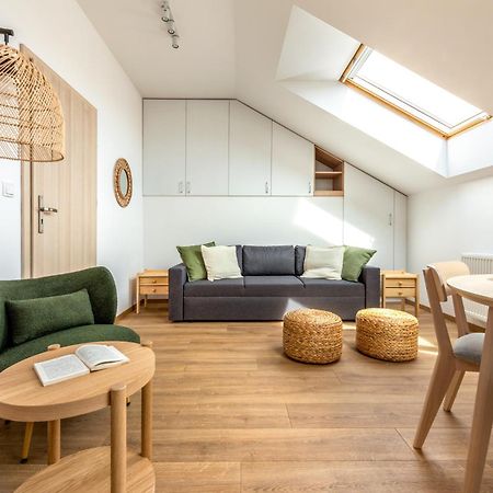 Mb Cracow Apartments Красков Екстериор снимка