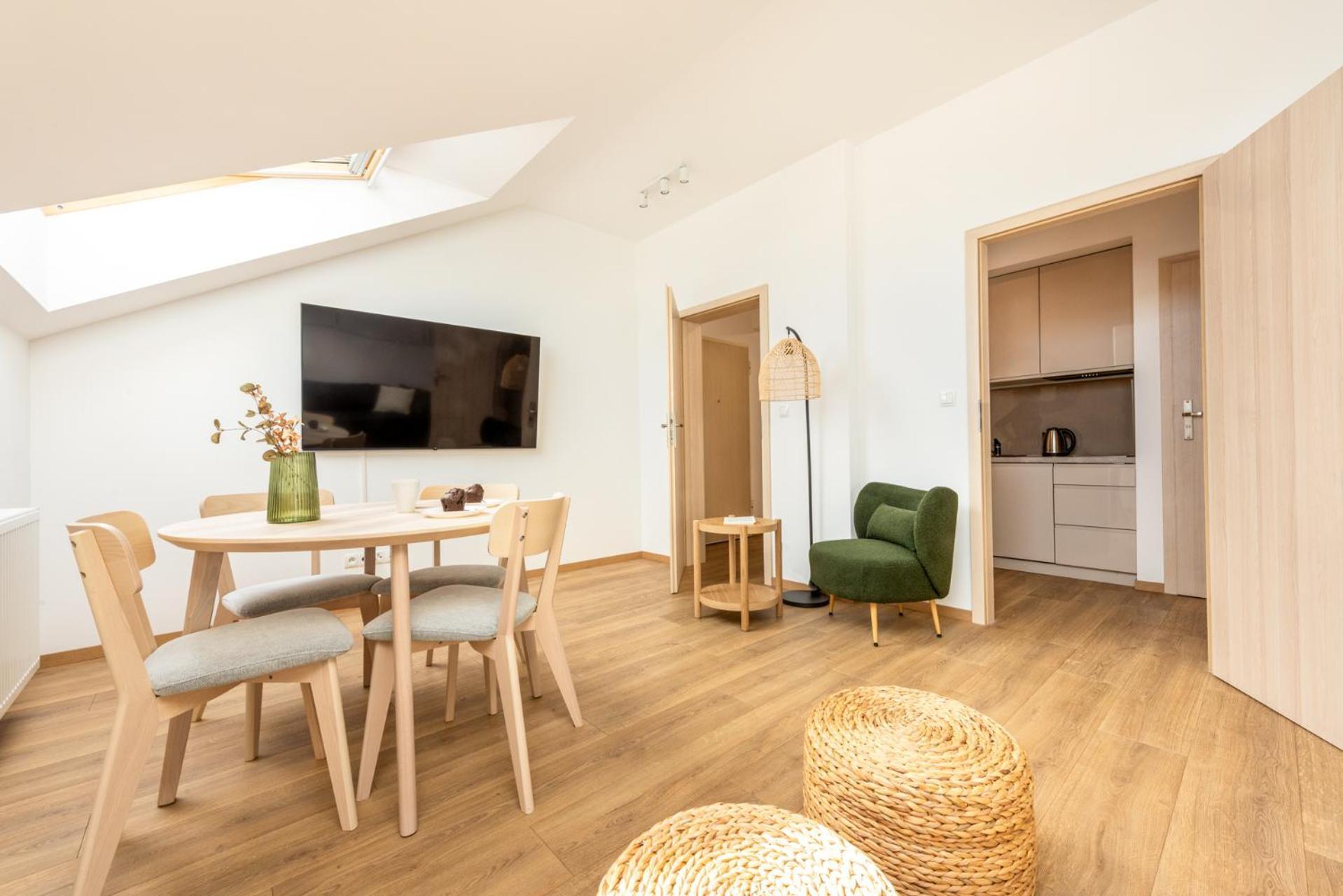 Mb Cracow Apartments Красков Екстериор снимка